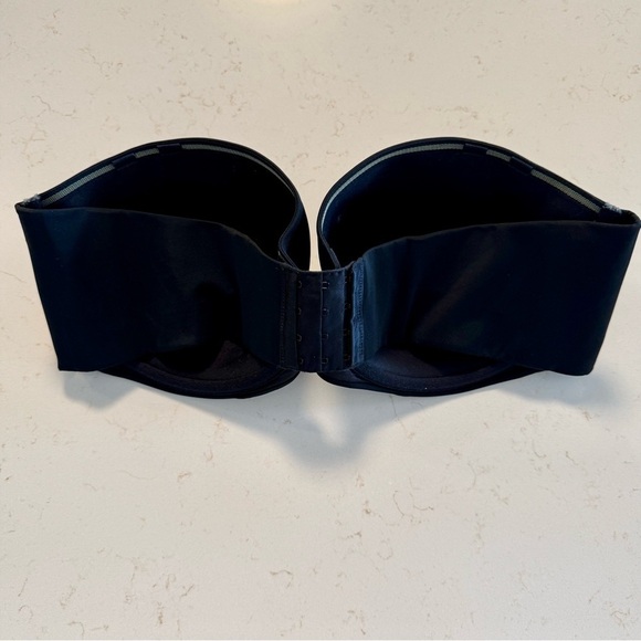 Cacique Lightly Lined Bra Black Women 42D - Picture 4 of 11